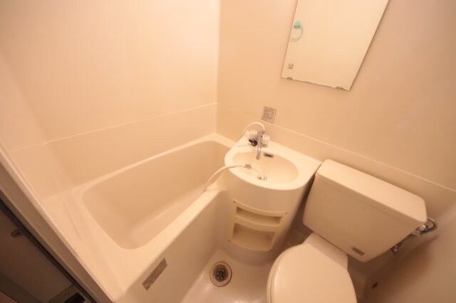 物件内観写真7　(お風呂です)