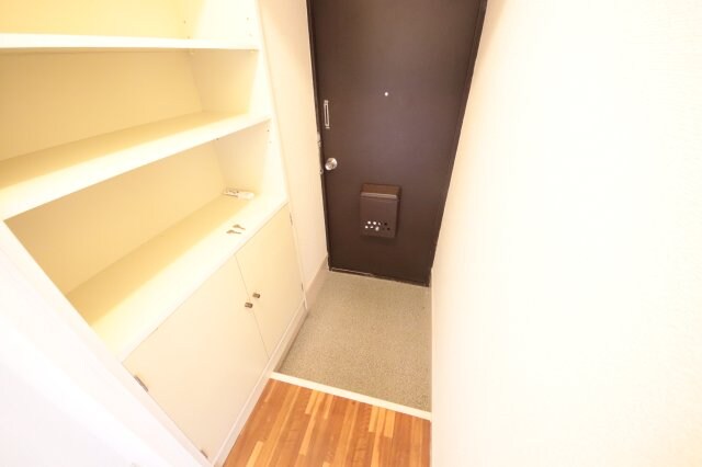 物件内観写真24　(便利な収納スペースです)