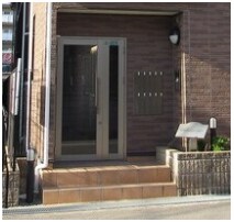 物件外観写真5　(きれいな外観です)