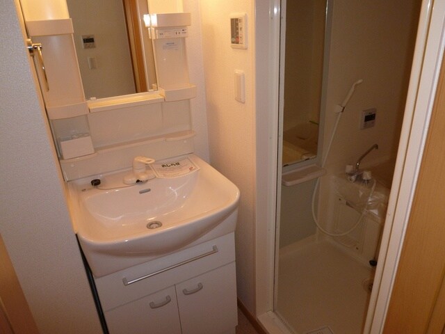 物件内観写真11　(洗面所です)