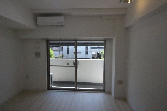 物件内観写真8　(使いやすいリビングです)