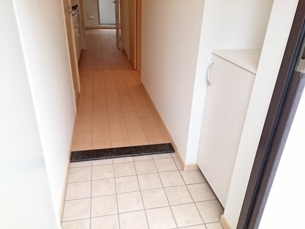 玄関(きれいな玄関です)