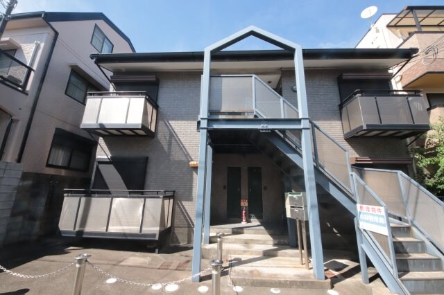 物件外観写真2　(おしゃれな外観です)