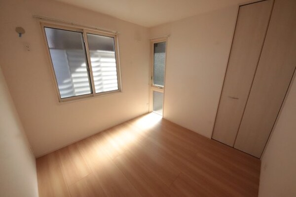 居室(ゆったりとしたリビングです)