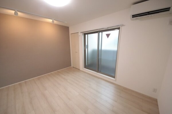 居室(同社施工例です。)