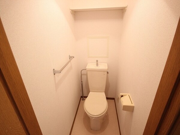 トイレ(落ち着いたトイレです)