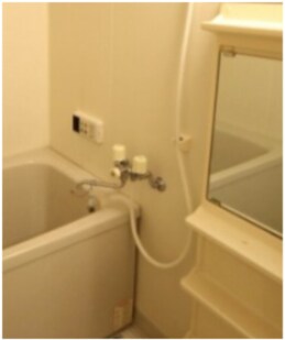 物件内観写真14　(コンパクトで使いやすいお風呂です)