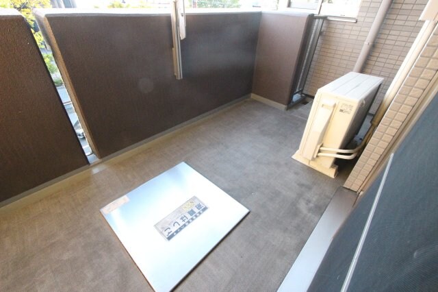 物件内観写真25　(陽当たり良好なバルコニーです)