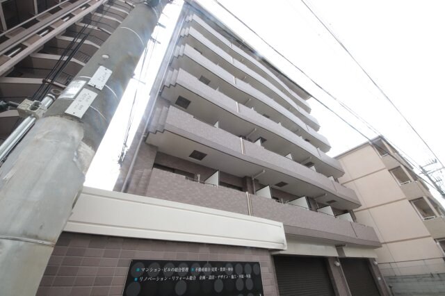 物件外観写真3　(外観もきれいです)