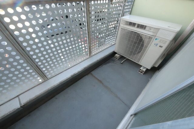 物件内観写真14　(陽当たり良好なバルコニーです)