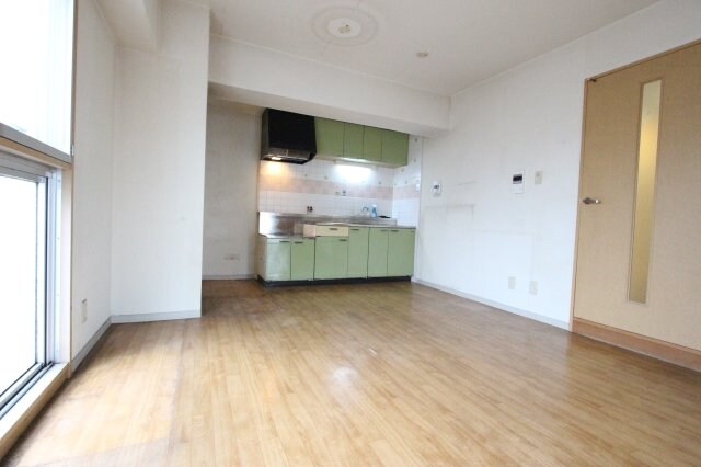 物件内観写真6　(居間です)