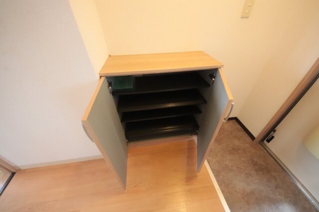 物件内観写真22　(十分な収納スペースがあります)