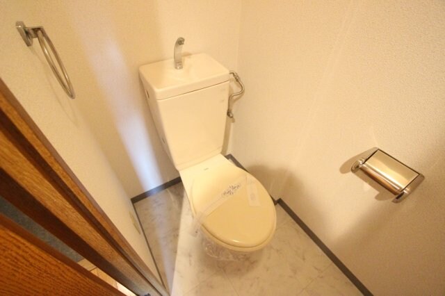 物件内観写真8　(トイレも気になるポイント)