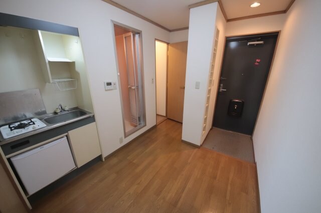 物件内観写真5　(お料理しやすいキッチンです)