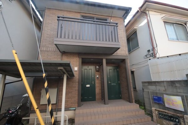 エントランス(清潔なエントランスです)