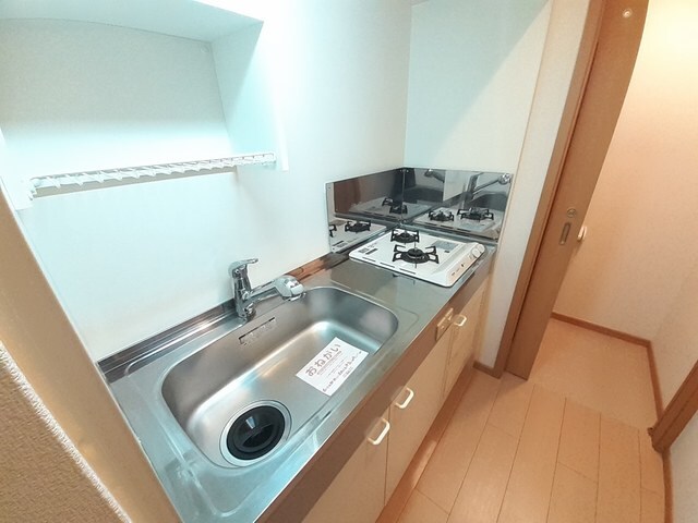 物件内観写真3　(お料理しやすいキッチンです)