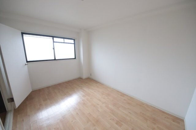 物件内観写真9　(リビングです)