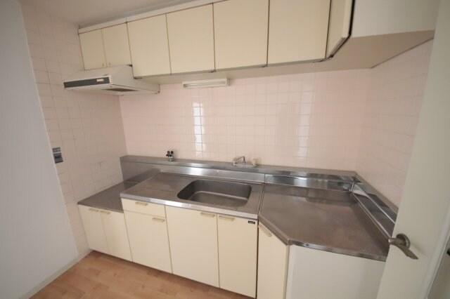 物件内観写真16　(使いやすいキッチンです)