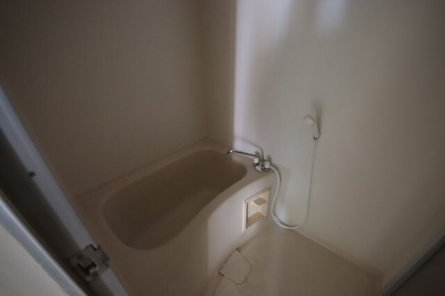 物件内観写真7　(ゆったり過ごせるお風呂です)