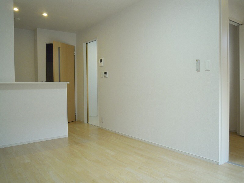 物件内観写真6　(リビングです)