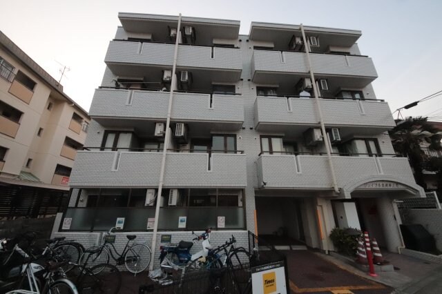 物件外観写真5　(落ち着いた雰囲気の外観です)