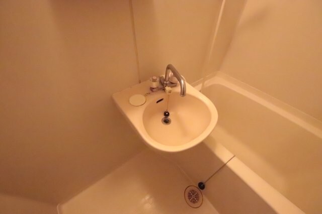 物件内観写真10　(ゆったり過ごせるお風呂です)