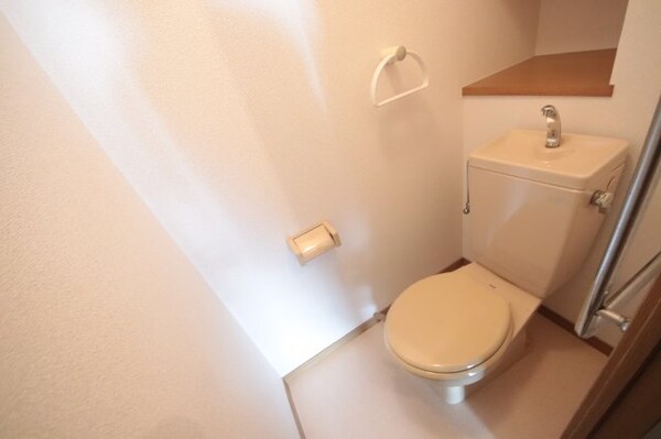 トイレ(トイレもきれいです)