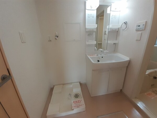 洗面・脱衣所(コンパクトで使いやすい洗面所)