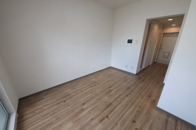 物件内観写真9　(居間です)