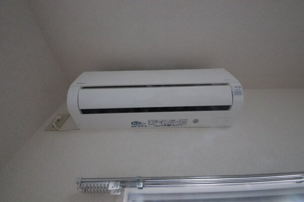 内装他(明るい室内です)