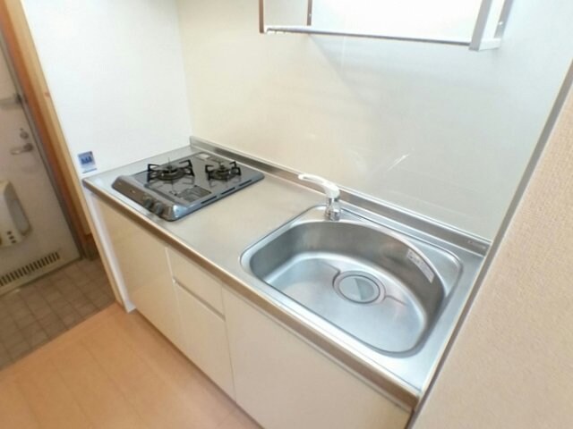 物件内観写真5　(使いやすいキッチンです)