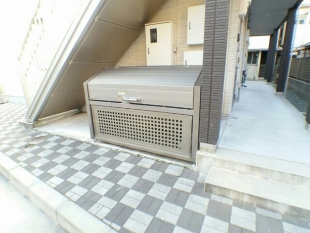 物件外観写真4　(こちら、外観パースです)