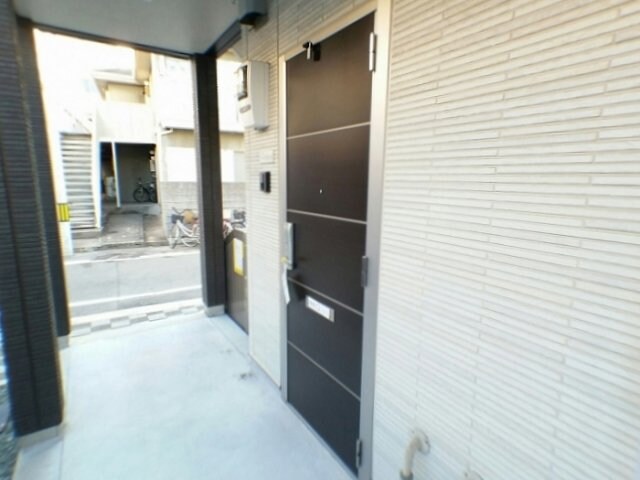 物件内観写真8　(毎日通る玄関はこちらです)