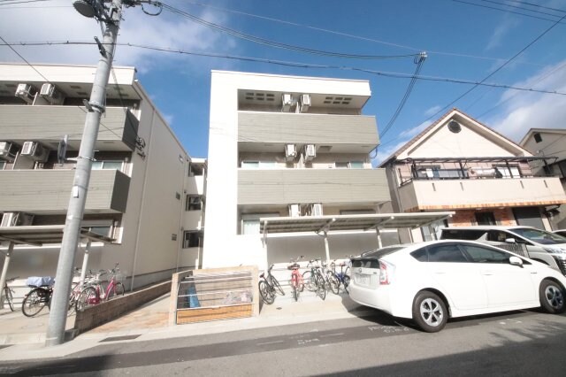 物件外観写真3　(外はこのようになっています)