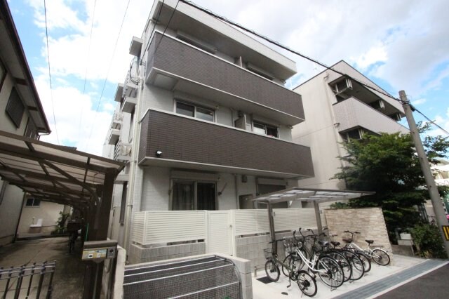 物件外観写真2　(おしゃれな外観です)