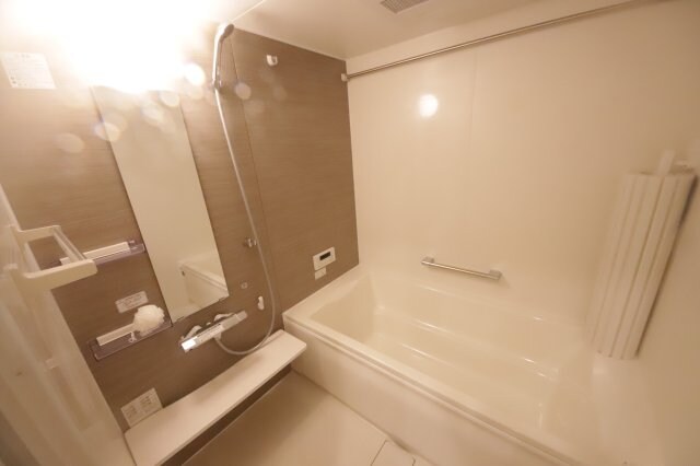 物件内観写真7　(ゆったり過ごせるお風呂です)