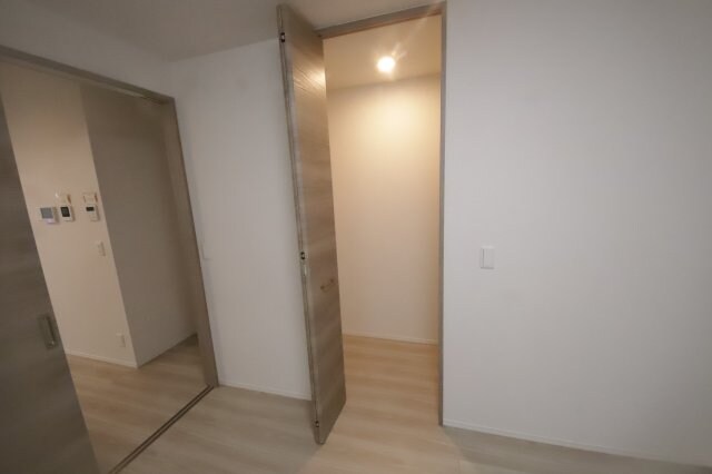 物件内観写真14　(大きなものも収納できそうです)