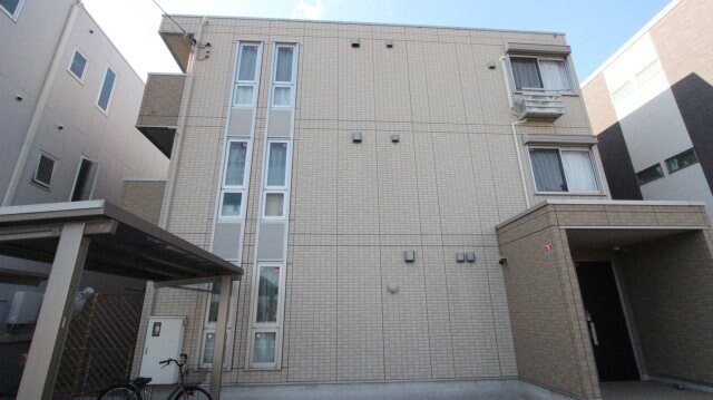 物件外観写真1　(外観です)