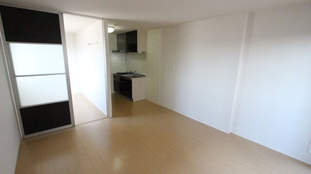 物件内観写真21　(ゆったり過ごせる居間です)