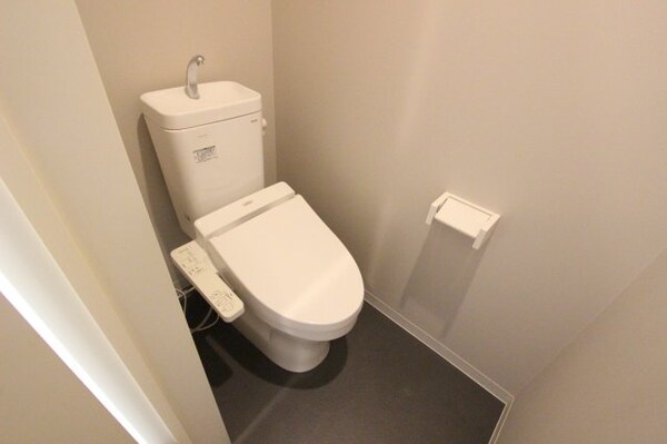 トイレ(清潔感のあるトイレです)