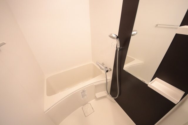 物件内観写真8　(お風呂です)