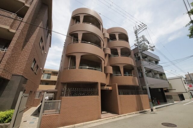 物件外観写真1　(外はこのようになっています)