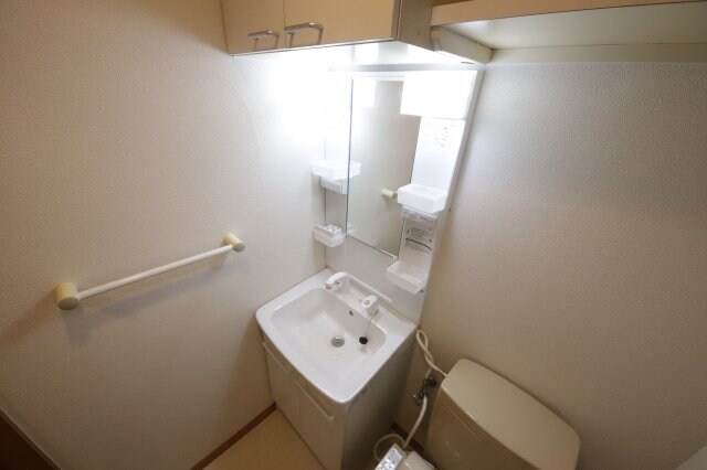 物件内観写真10　(洗面所です)