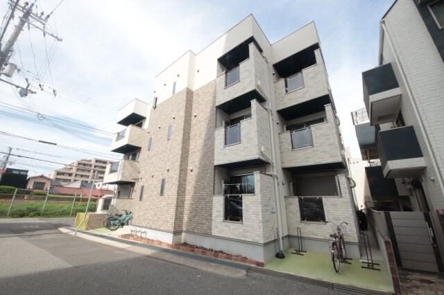 物件外観写真1　(外観です)