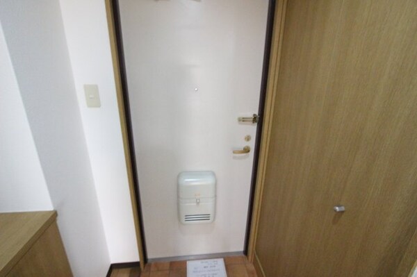 玄関(きれいな玄関です)