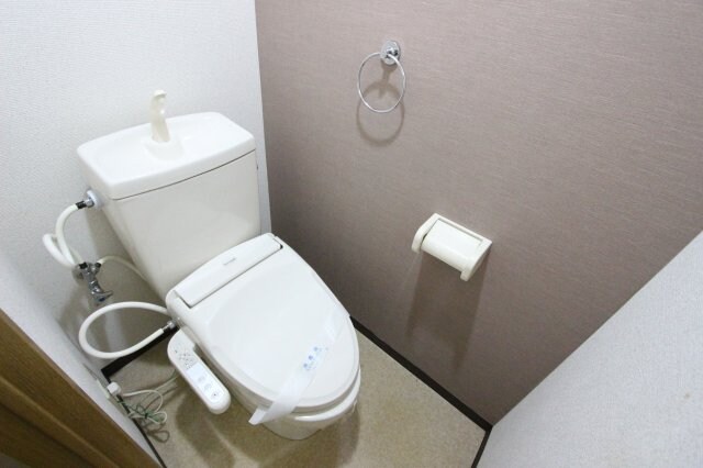 物件内観写真11　(トイレもきれいです)