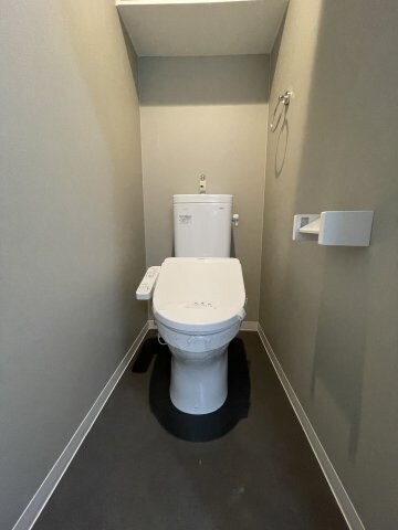 物件内観写真11　(トイレもきれいです)