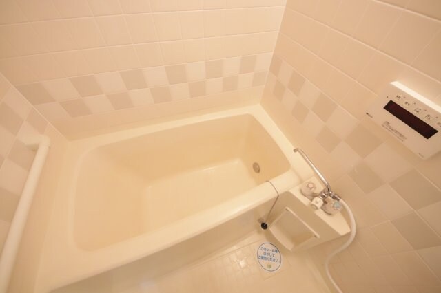 物件内観写真16　(お風呂です)