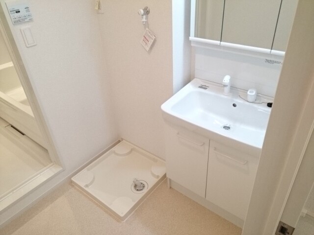 物件内観写真7　(洗面所です)