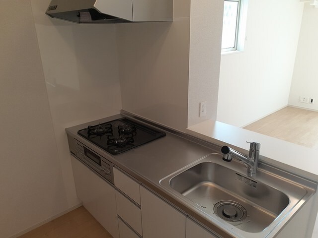 物件内観写真6　(きれいなキッチンです)